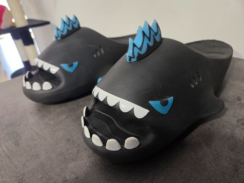 Helloslippers sharkicks pro - sharkicks,