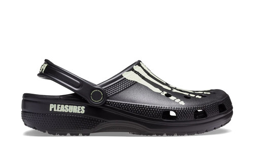 Pleasures x crocs - ✅,